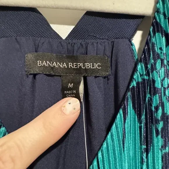 Banana Republic Fern Print Layered Pleated Maxi Dress Navy Blue Green NEW Medium - Picture 5 of 9